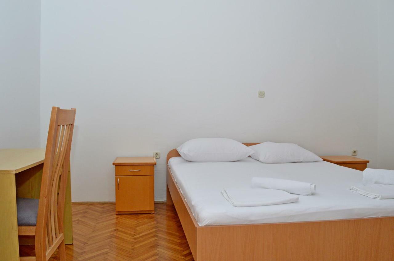 Apartments Macak Novaglia Esterno foto